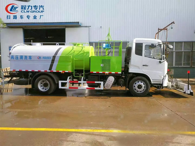 国六东风天锦路面高压清洗车